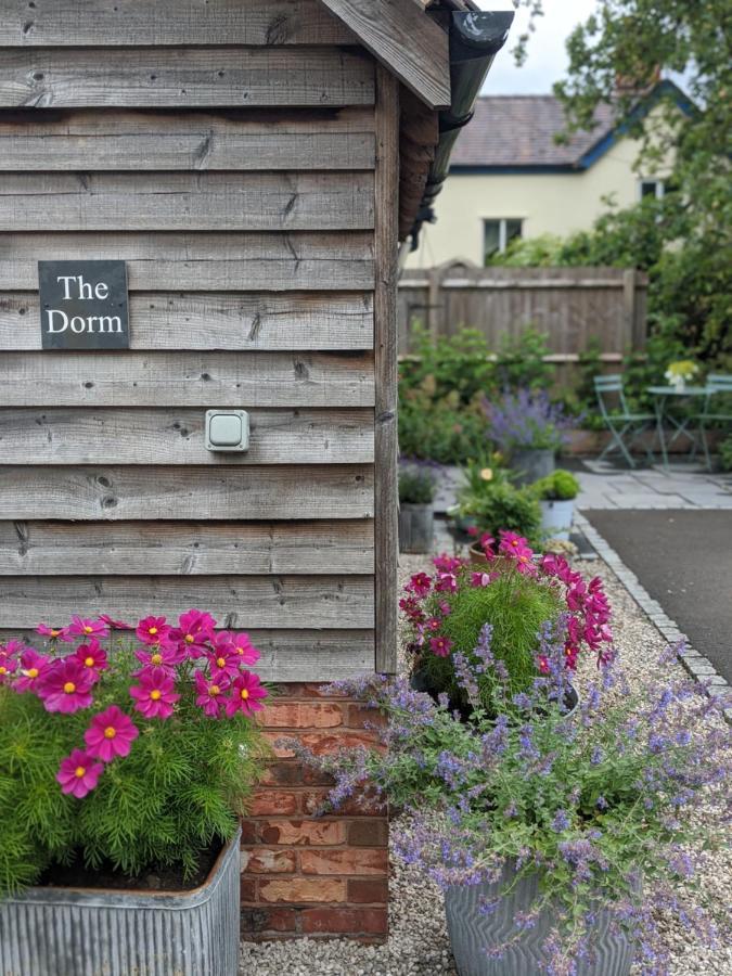 The Dorm Bed And Breakfast Eccleshall Exterior foto